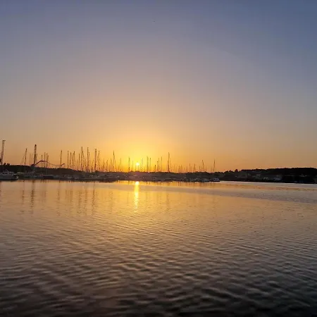 46 île Paradise Vue Port Appartement