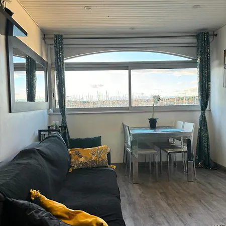 46 île Paradise Vue Port Appartement