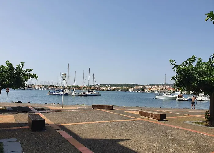 아파트 46 Ile Paradise Vue Port *