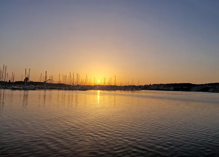 46 Ile Paradise Vue Port Apartament